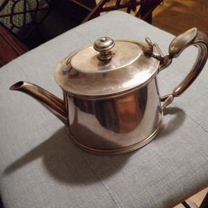 Silver plate tea pot
